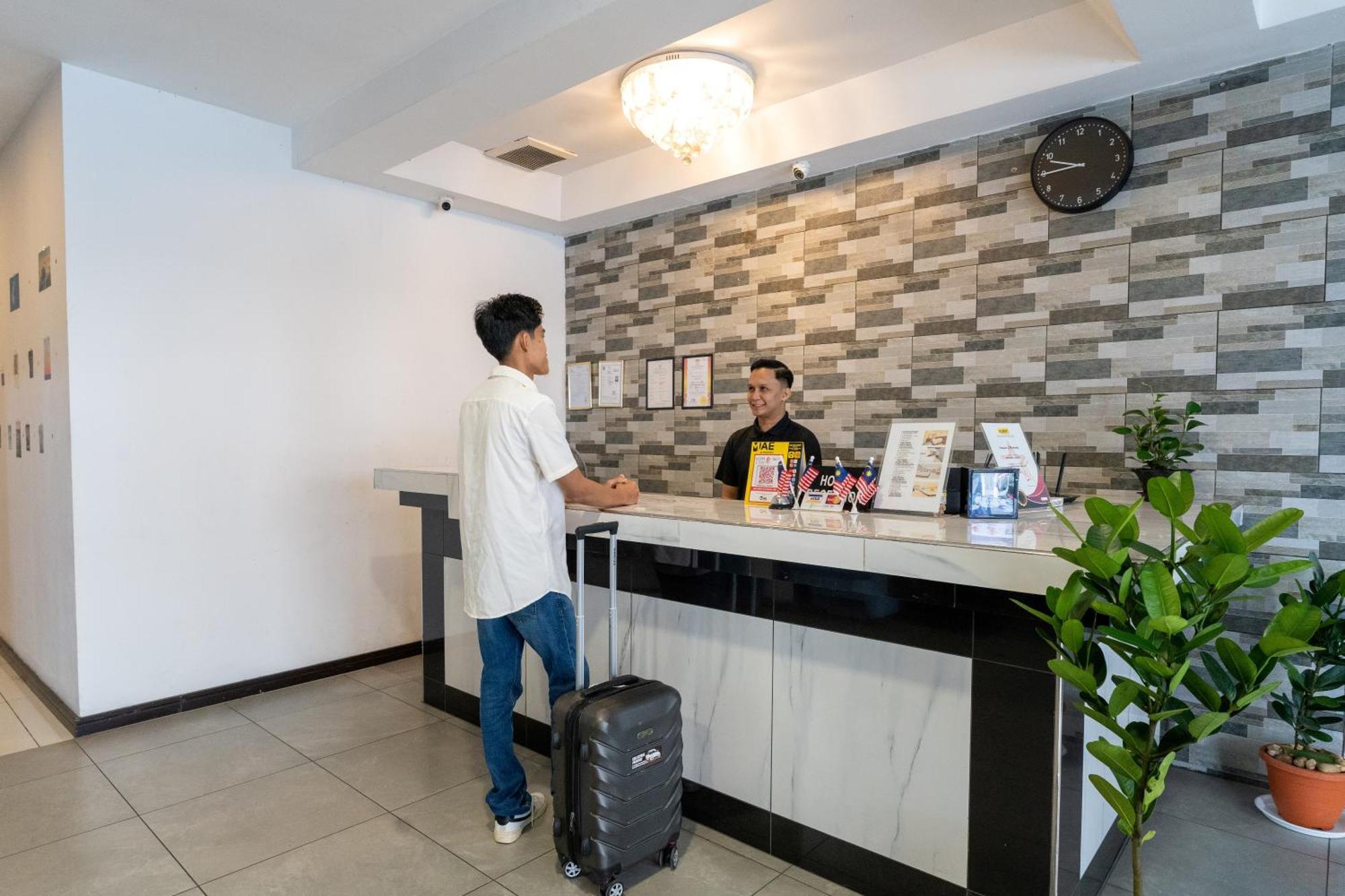 Pertama Lodge Tawau Eksteriør billede