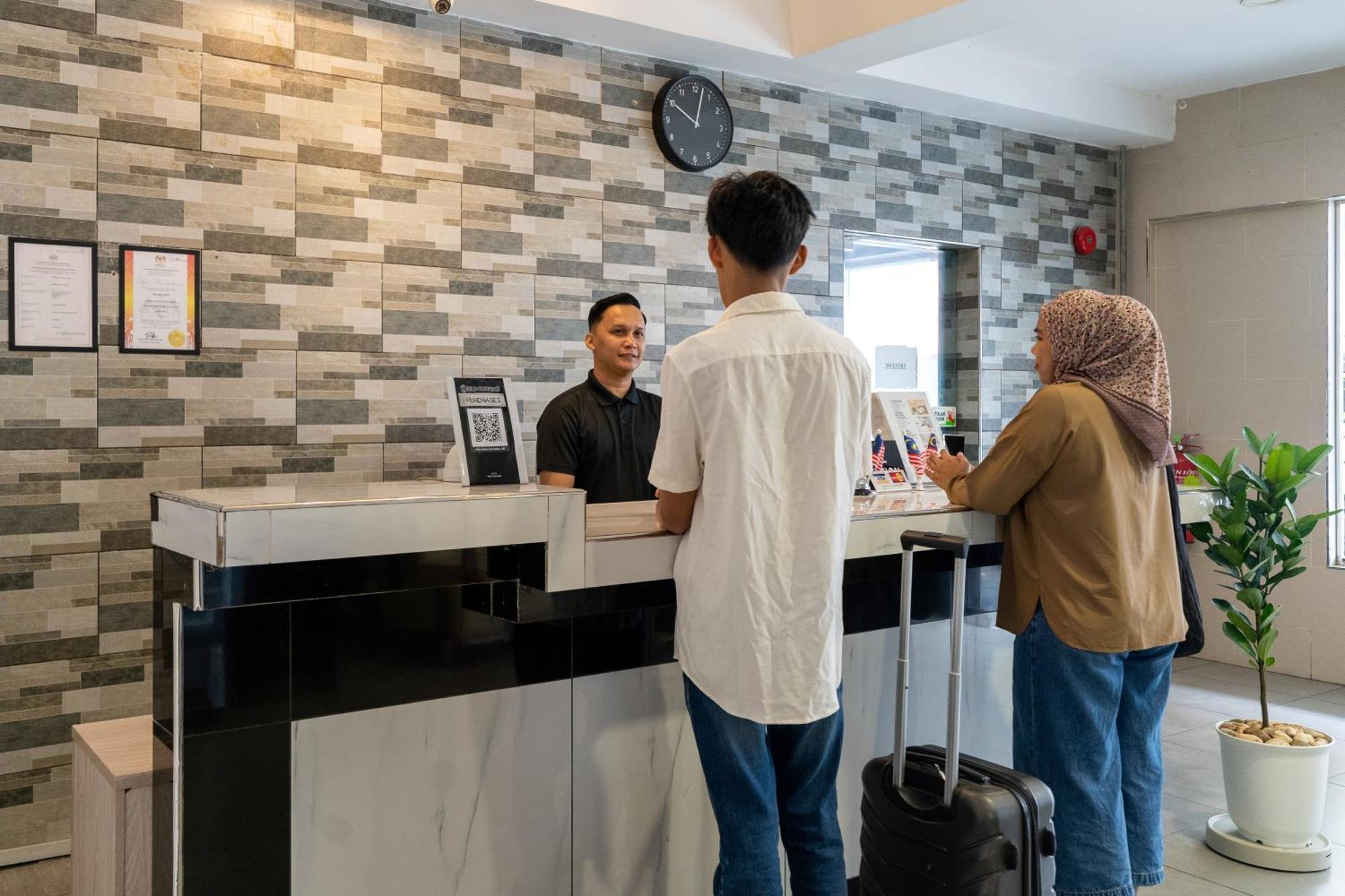 Pertama Lodge Tawau Eksteriør billede